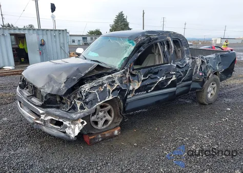 2000 Toyota Tundra Sr5 V8 from USA, damaged, VIN 5TBRT3419YS084663